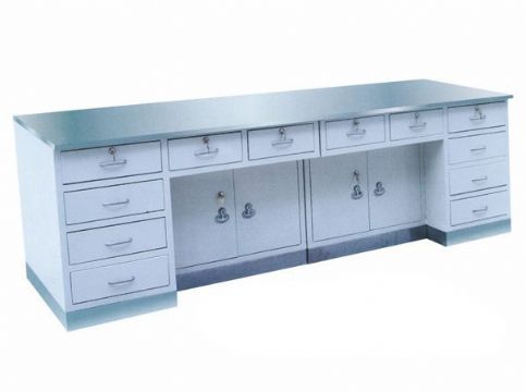 點(diǎn)擊查看詳細(xì)信息<br>標(biāo)題：不銹鋼座面組合工作臺(tái) 閱讀次數(shù)：2560